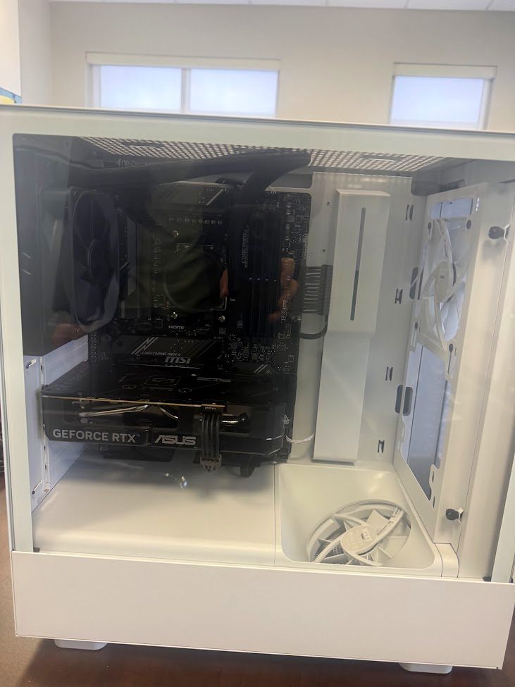 All-white PC build with ASUS GeForce RTX graphics card